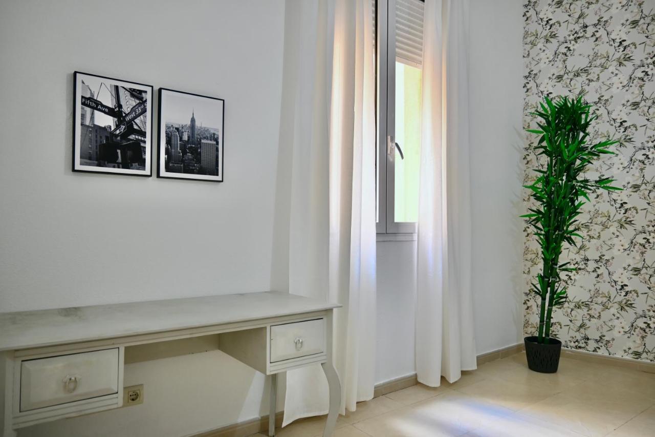 For You Rentals Centrico Apartamento Temporal En La Calle Infanta Inf1A Madrid Kültér fotó