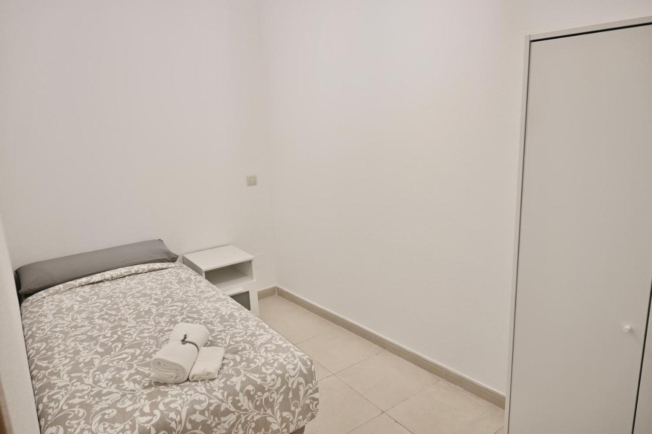 For You Rentals Centrico Apartamento Temporal En La Calle Infanta Inf1A Madrid Kültér fotó
